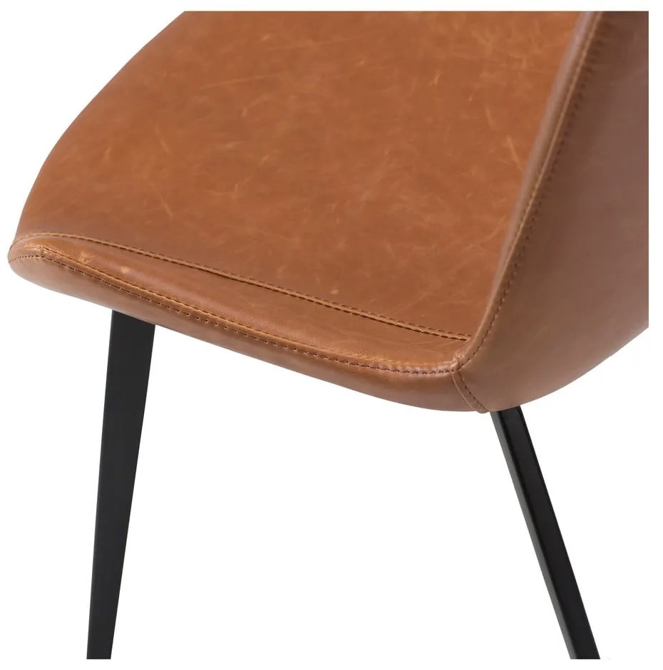 Кафяв трапезен стол от изкуствена кожа DAN-FORM Дания Hype - DAN-FORM Denmark