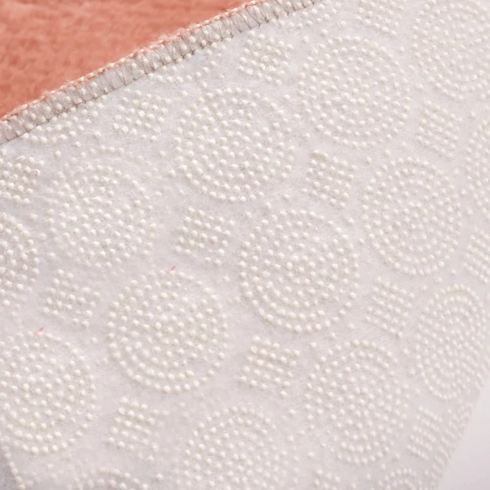 Кафяв килим за баня 50x75 cm Tuft – Foutastic