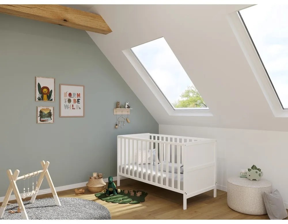 Бяло детско креватче 70x140 cm от масивна дървесина Alkmaar – Germania