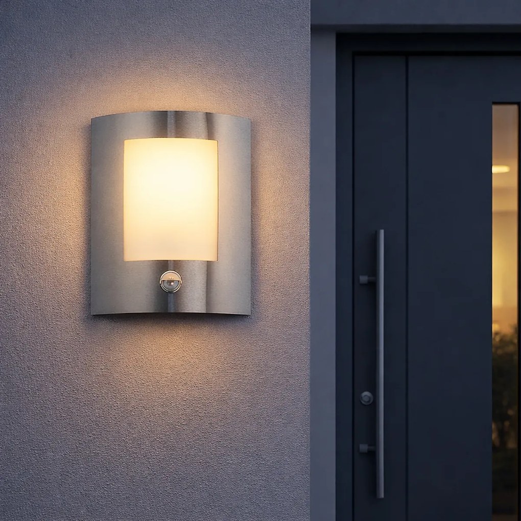 Модерна външна стенна лампа стомана сензор за движение IP44 - Emmerald 1