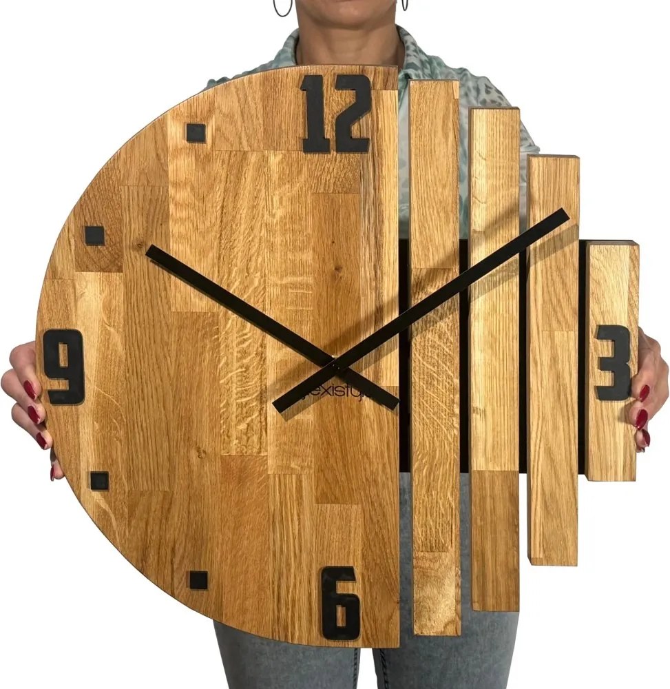 Дизайнерски дъбов стенен часовник ASYMETRIA с безшумен ход - 50 cm