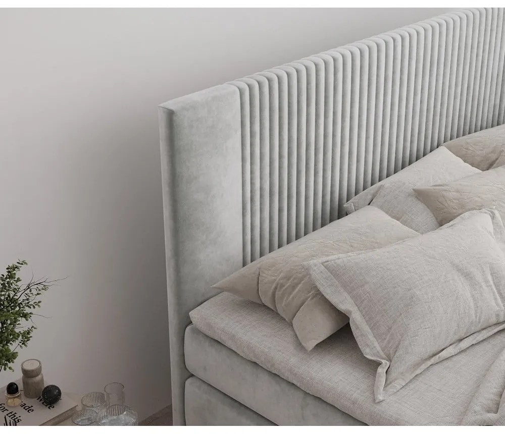 Светлосиво боксспринг легло 180x200 cm с място за съхранение Bergamo – Maison de Rêve