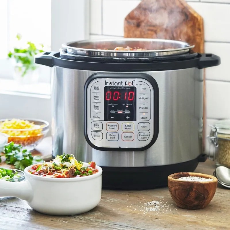 Мултикукър под налягане Instant Pot Duo 8 113006101, 1200W, 7.6 л, 13 програми, За 8-12 порции, Функция настрой и забрави, Сребрист