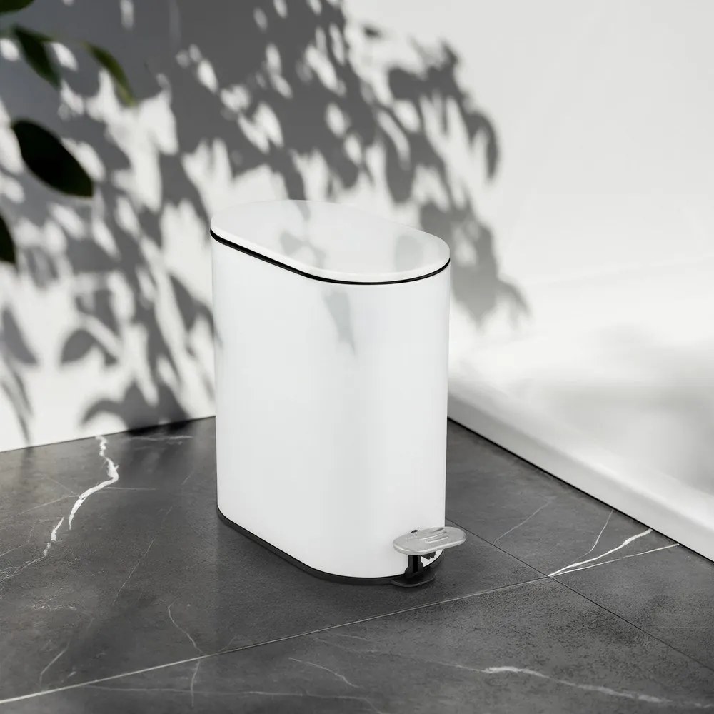 Стоманено кошче за боклук с педал в матово бял цвят 5 l Collungo – Wenko