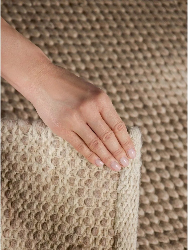 Бежов ръчно изработен вълнен килим 160x230 cm Lyon Beans – Elle Decoration