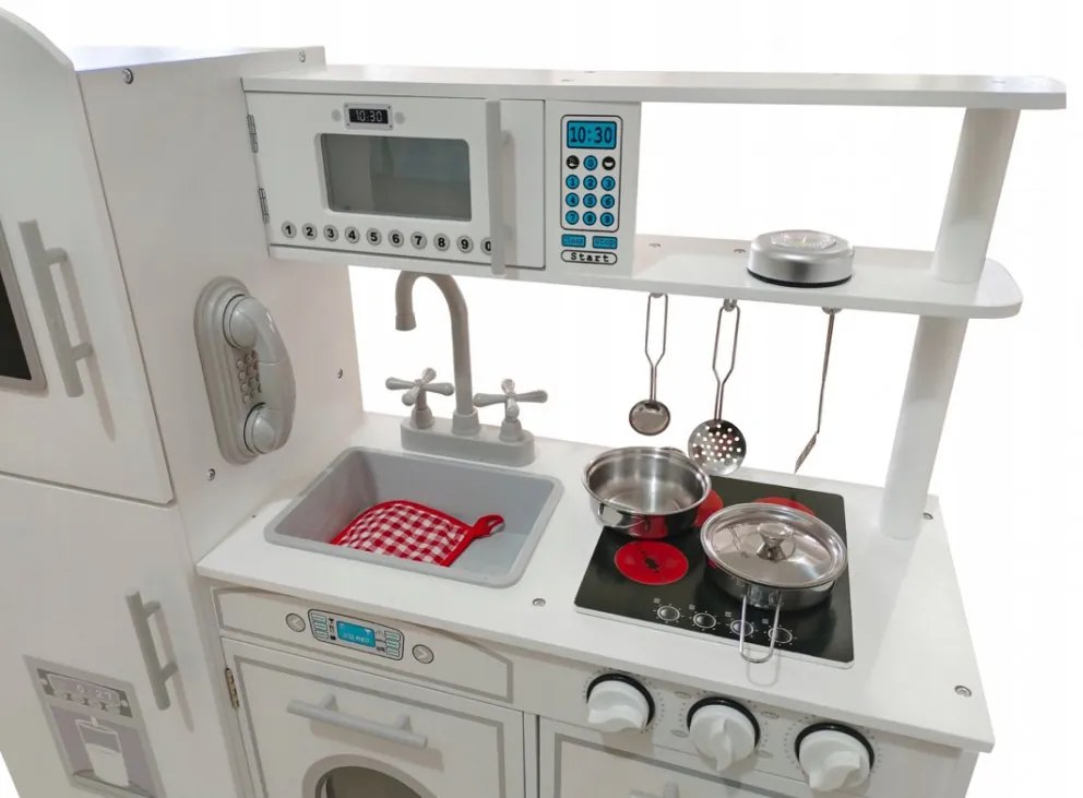 Детска бяла кухня с аксесоари и LED осветление