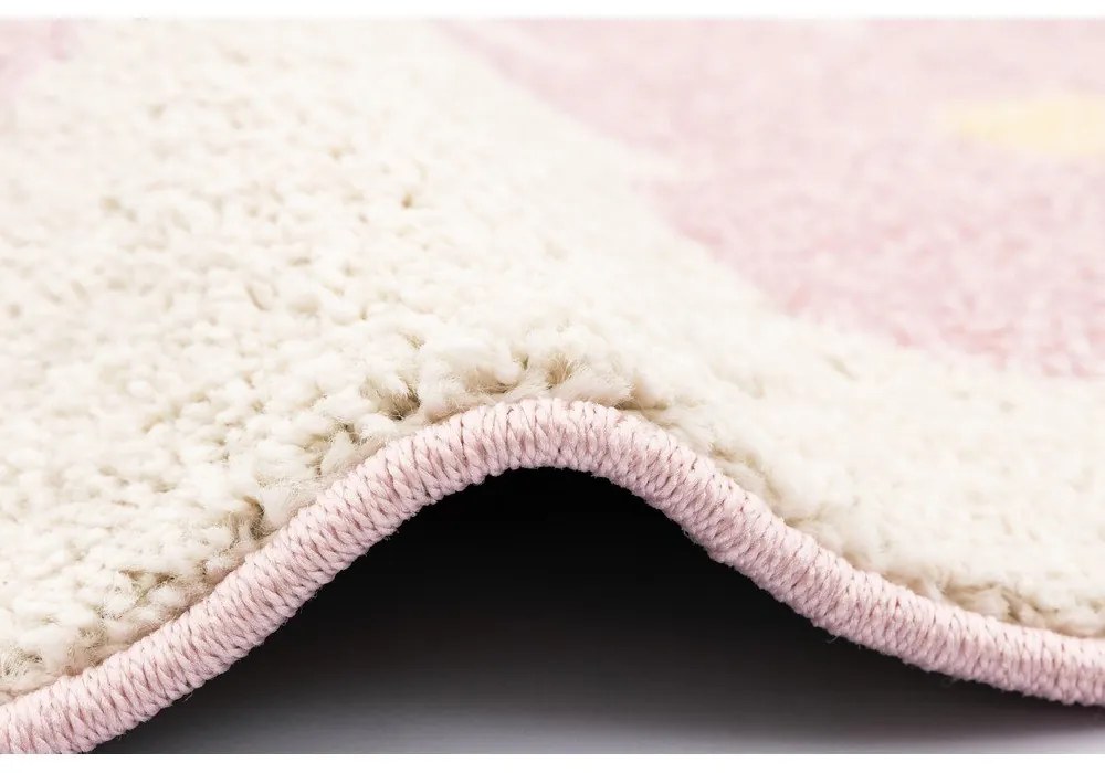Детски килим в цвят слонова кост и розово 160x230 cm Dazzy Rose – FD