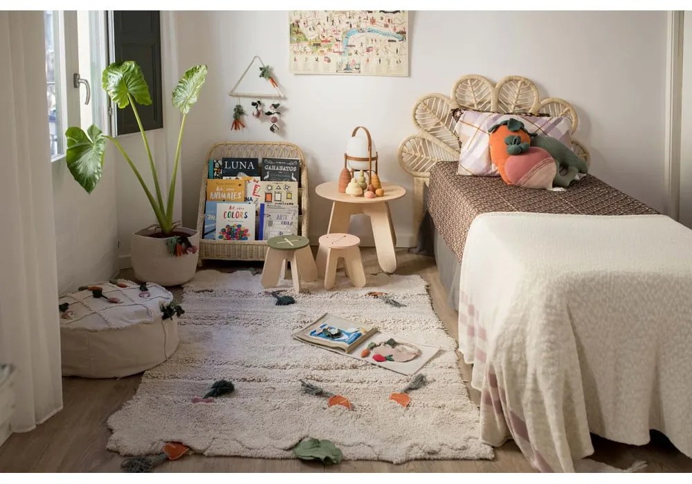 Кремав детски пуф Tic-Tac-Toe – Lorena Canals