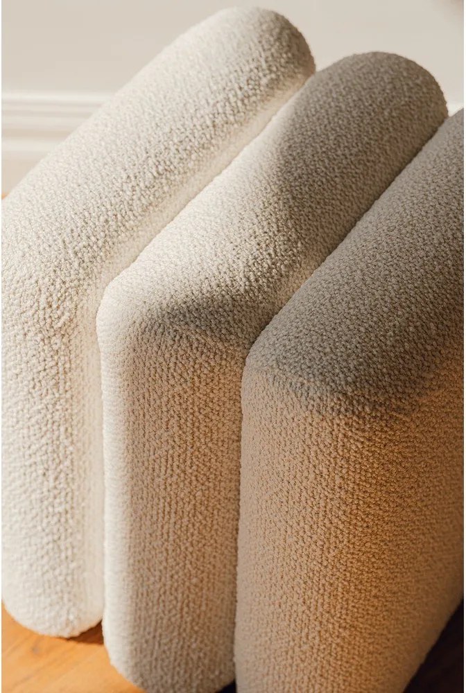 Бежова табуретка от прежда с примки от букле Radd – noo.ma