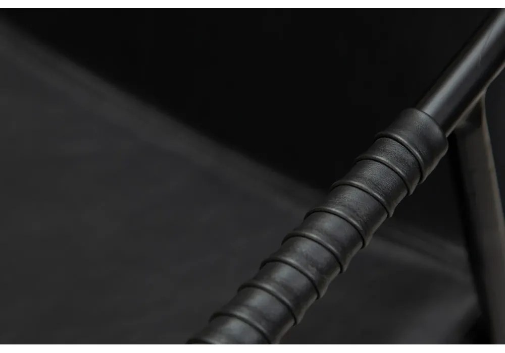 Черен бар стол от изкуствена кожа, височина 95 cm Boto - DAN-FORM Denmark