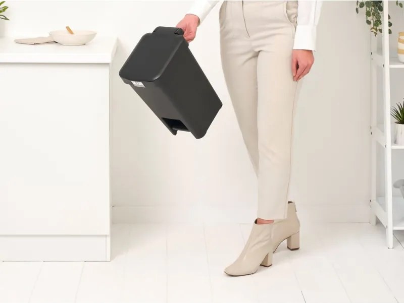 Кош за боклук с педал Brabantia StepUp 1008476, 10 л, Екологични материали, Голям отвор, Тъмносив