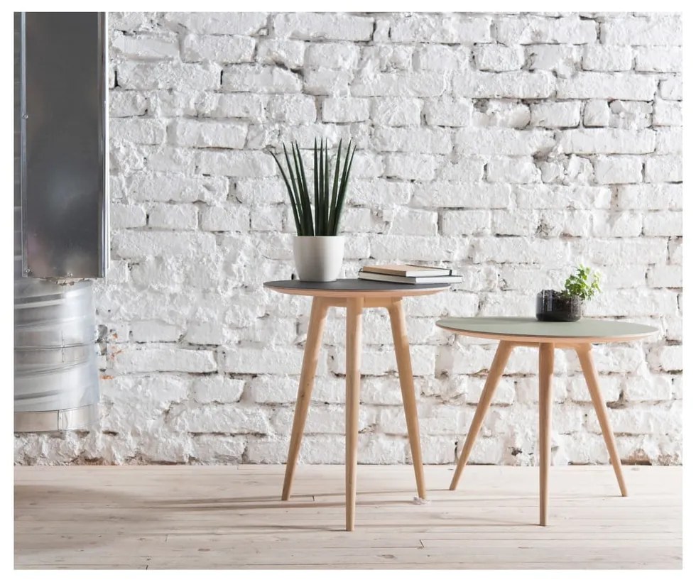 Странична маса от дъбово дърво с черен плот , ⌀ 55 cm Arp - Gazzda