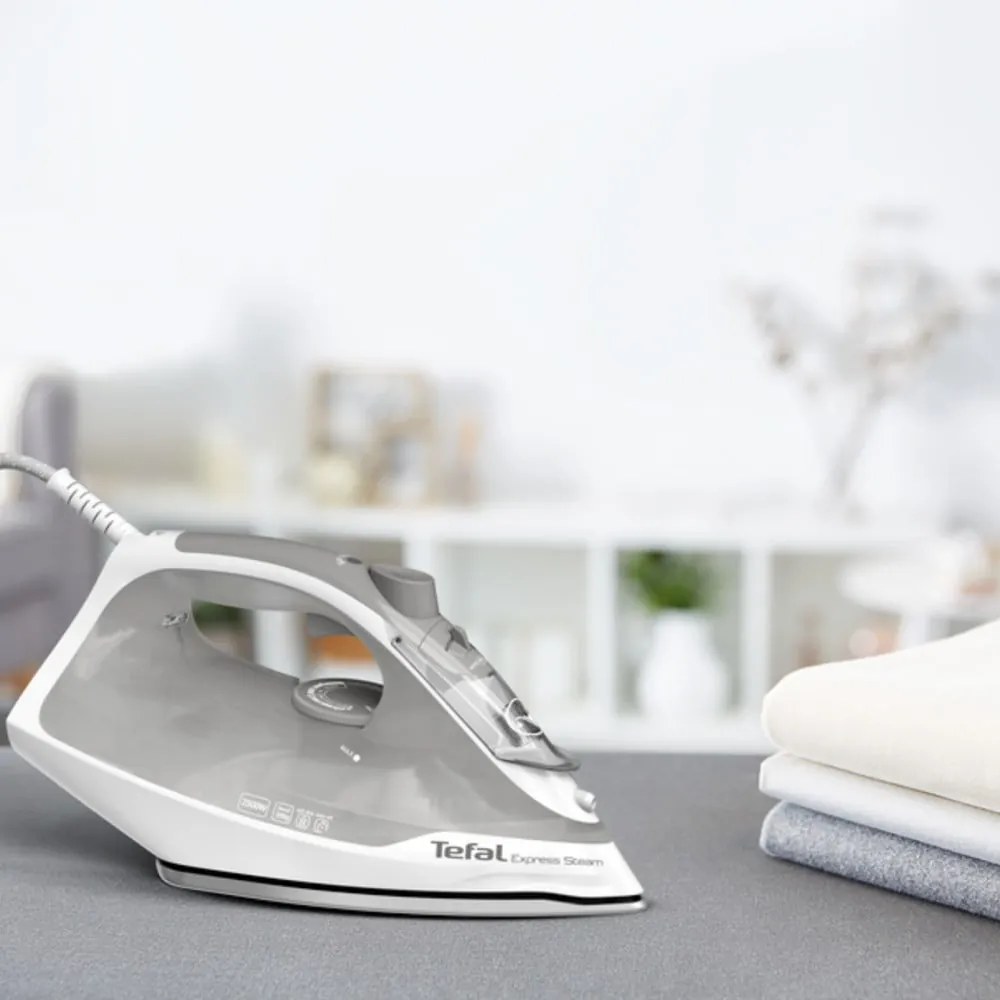 Парна ютия Express Steam FV2863 – Tefal