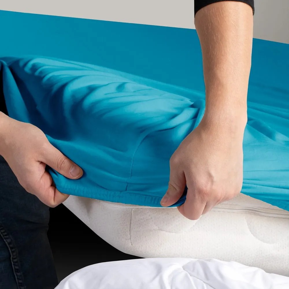 Син еластичен чаршаф от джърси 120x200 cm Amber – Restilo