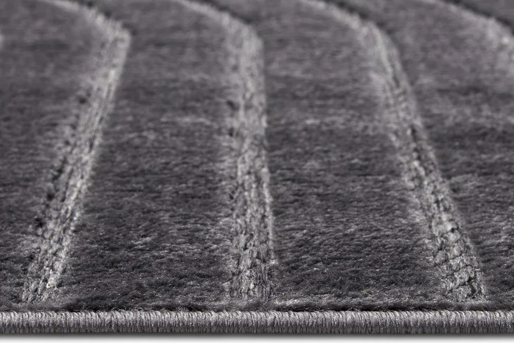 Антрацитен килим 67x120 cm Iconic Wave - Hanse Home