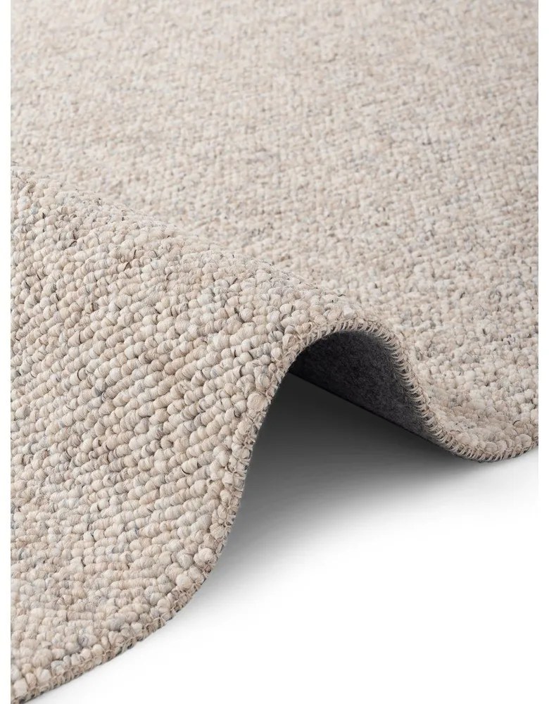 Сиво-кремава пътека подходяща за пране 80x240 cm Rocco Dark Cream – Elle Decoration
