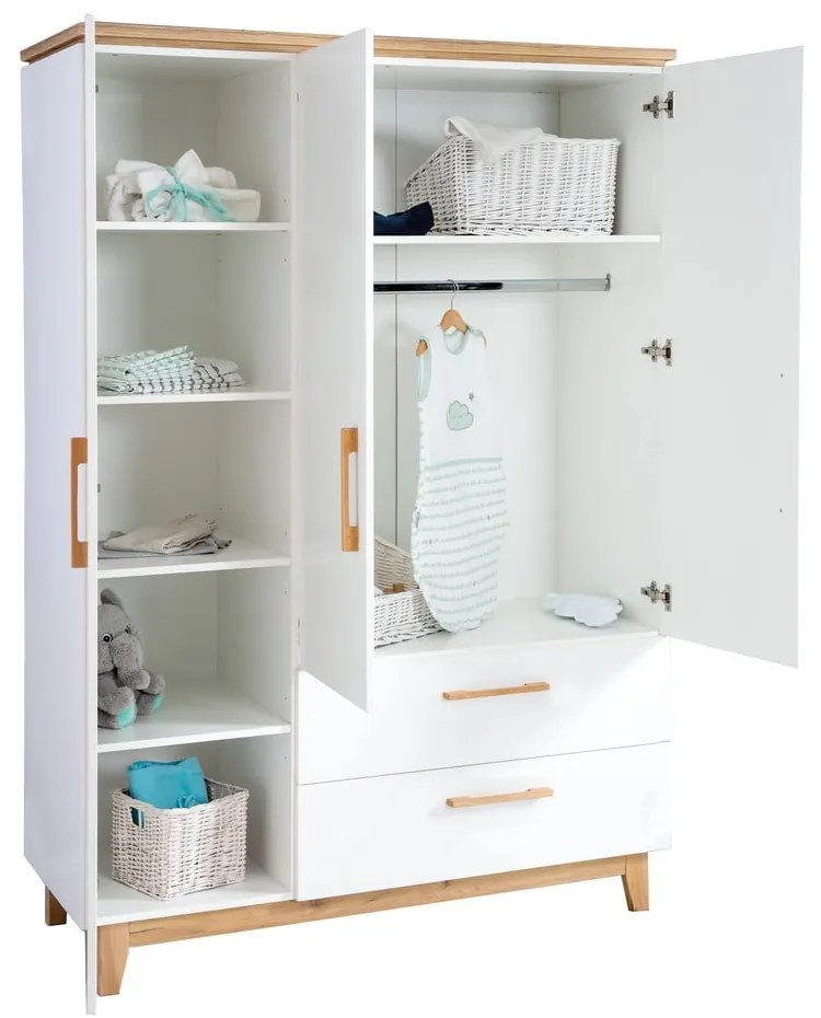 Бял детски гардероб от дъб 135x200 cm Finn - Roba