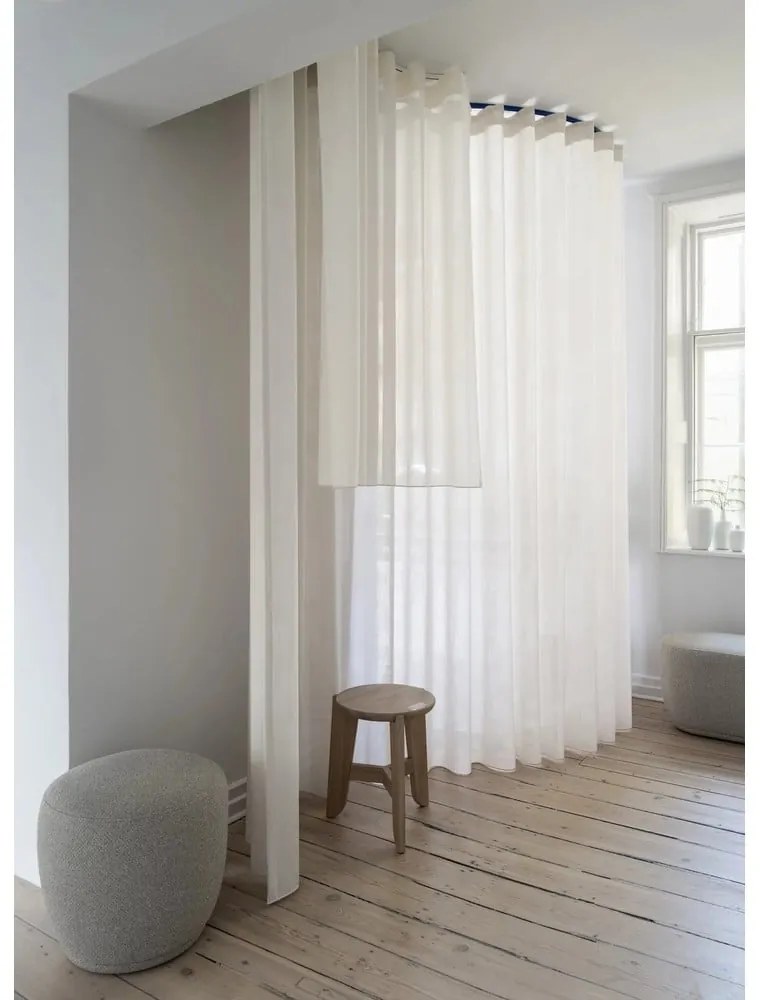 Сив диван от плат букле 137,5 cm KUON - Blomus