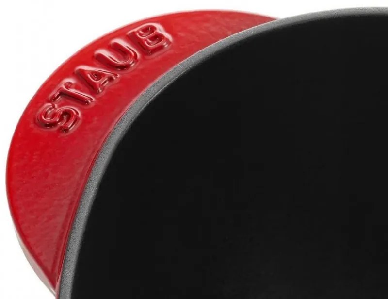 Чугунена тенджера във формата на сърце Staub 1100006, 20 см, 1.75 л, Индукция и фурна до 500C, Емайлно покритие, Червен