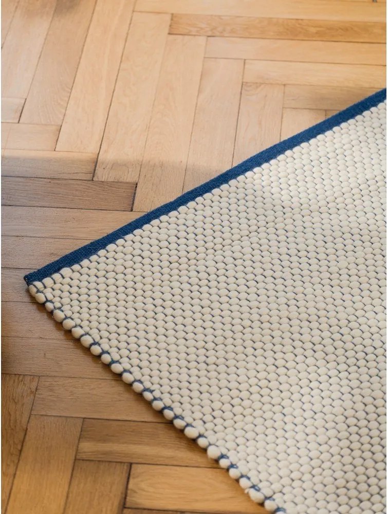 Синя/бежова ръчно изработена вълнена пътека 80x170 cm Lenu – noo.ma