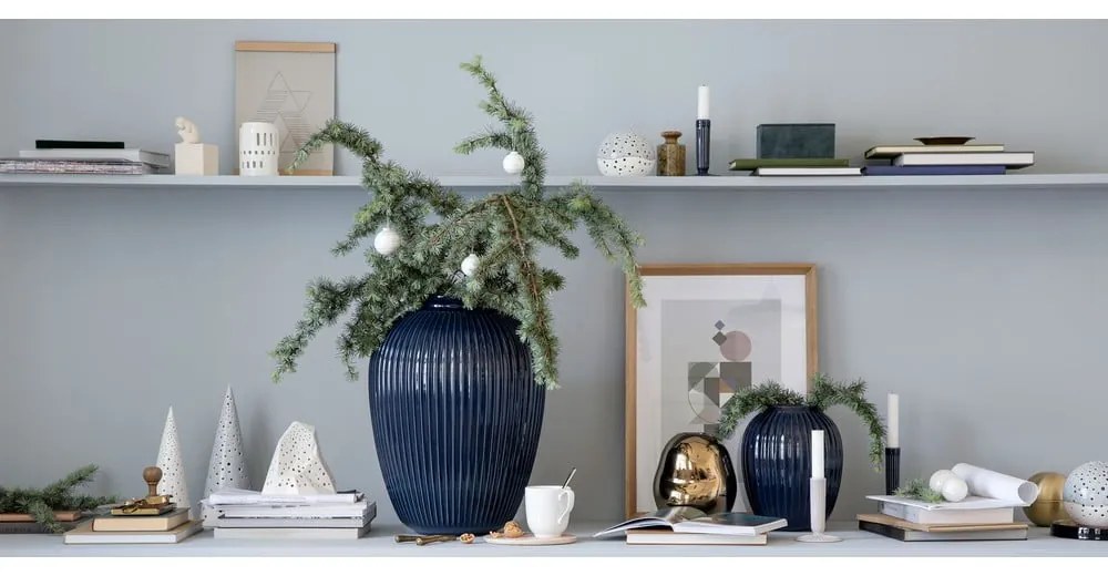 Тъмносин керамичен свещник Hammershoi, височина 16 cm Hammershøi - Kähler Design