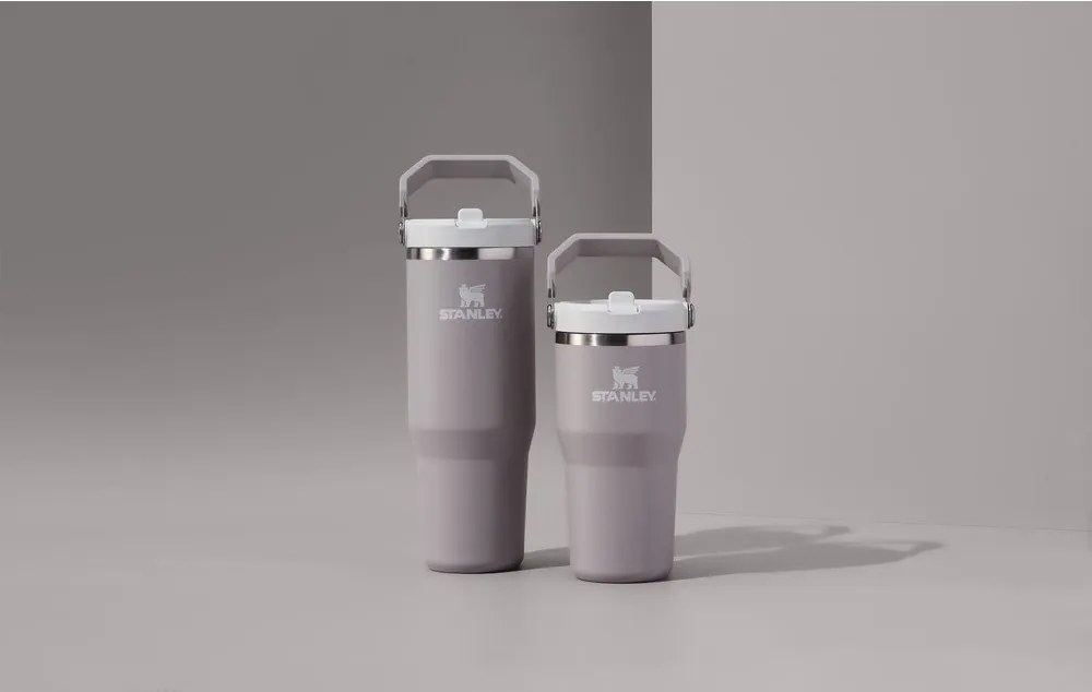 Светлосив термос от неръждаема стомана 410 ml IceFlow™ Flip Straw 2.0 Tumbler Ash – Stanley