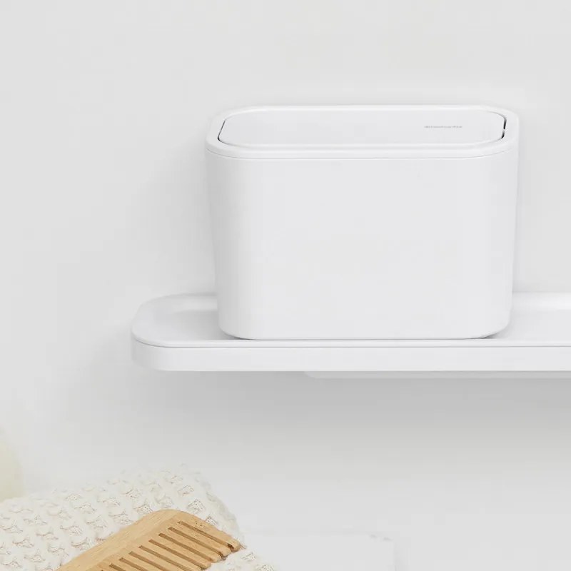 Кошче за отпадъци за баня Brabantia MindSet 1005689, Минерално покритие, Люлеещ се капак, Бял
