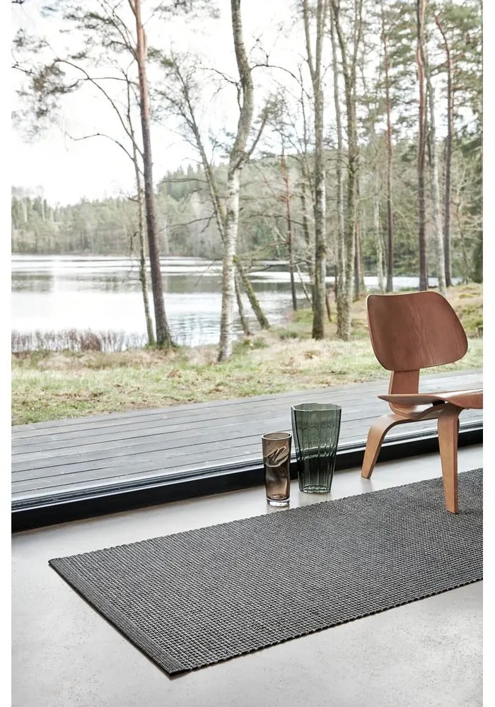 Антрацитна пътека за открито и закрито 70x240 cm Emm Black Linen – Pappelina
