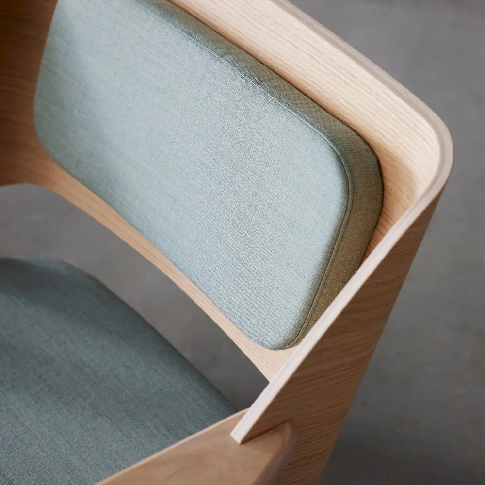 Светлозелен дъбов фотьойл Findahl от Hammel Me Tube - Hammel Furniture