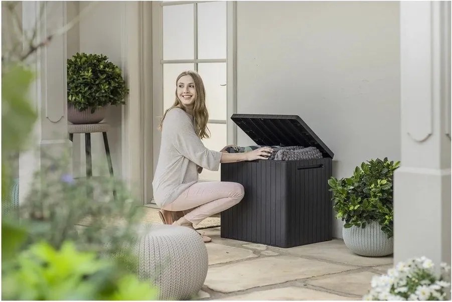 Сива градинска кутия за съхранение City – Keter