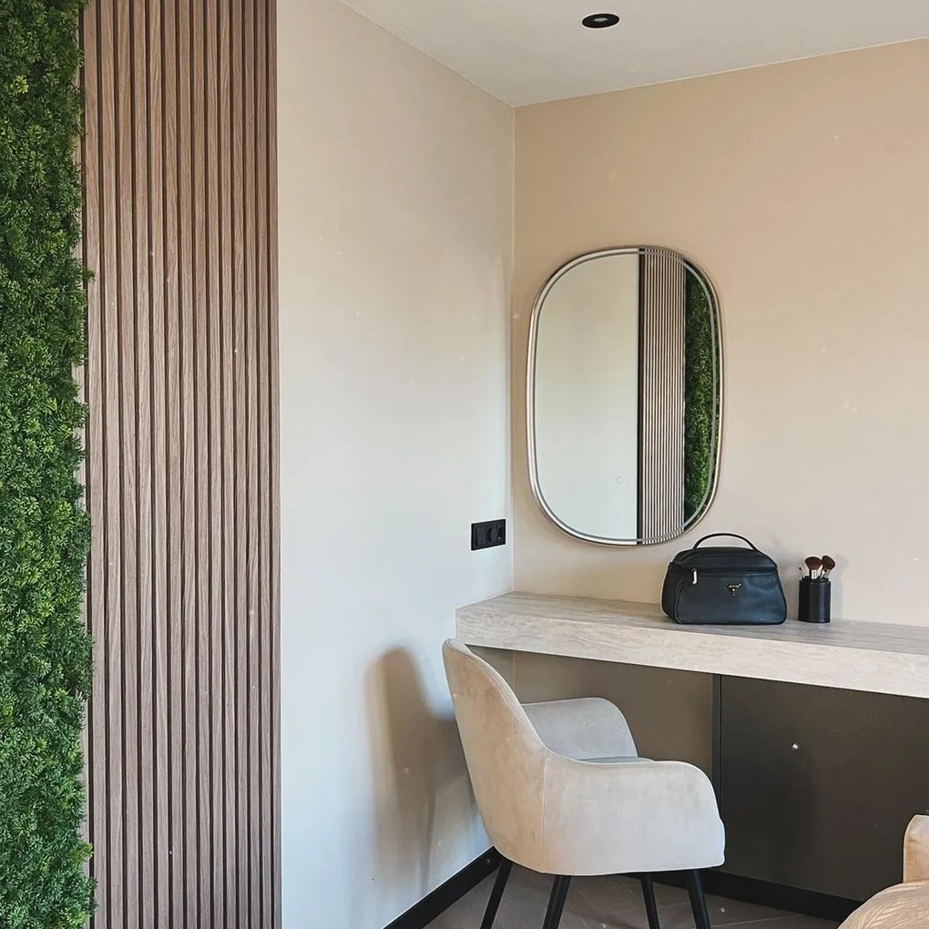 Огледало за баня златно с LED с сензорен димер овално - Miral