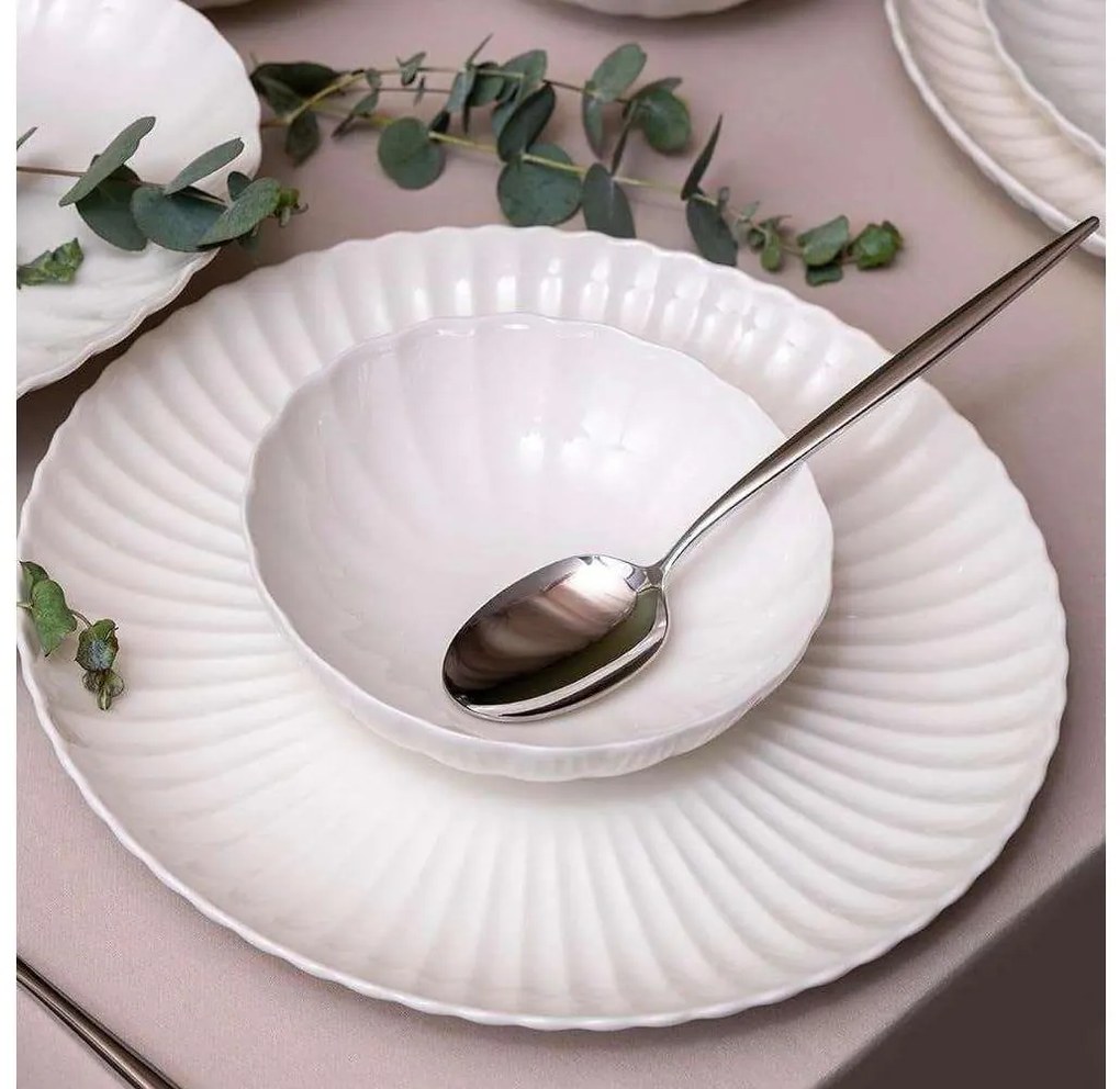 Комплект за хранене 18 части бял/порцелан