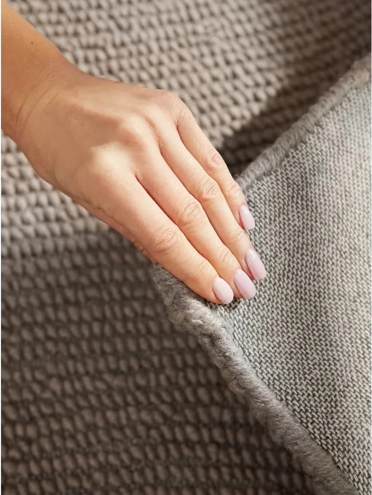 Кафяво-сива ръчно изработена вълнена пътека 80x300 cm Calmio – Hanse Home
