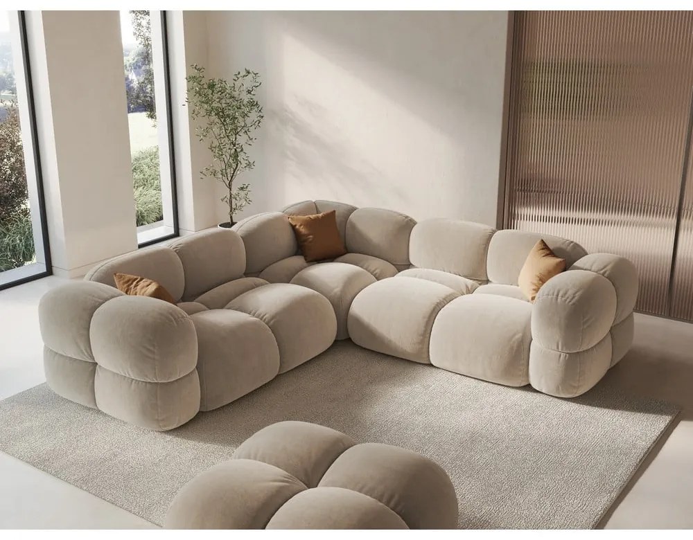 Бежов кадифен ъглов диван Loretto – Cosmopolitan Design