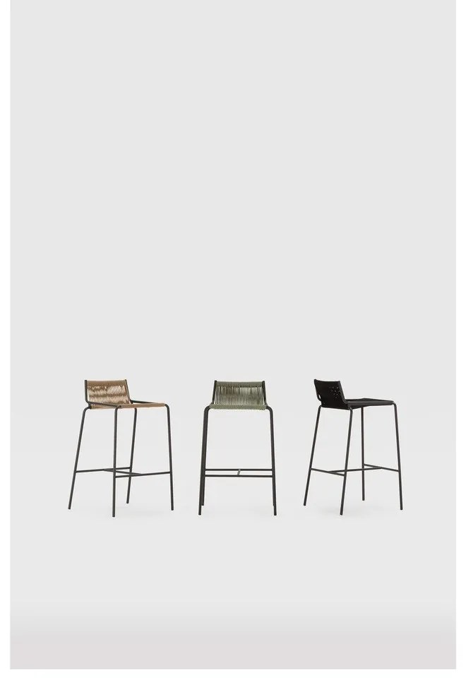 Бежов метален бар стол (височина на седалката 65 cm) Emily – Marckeric