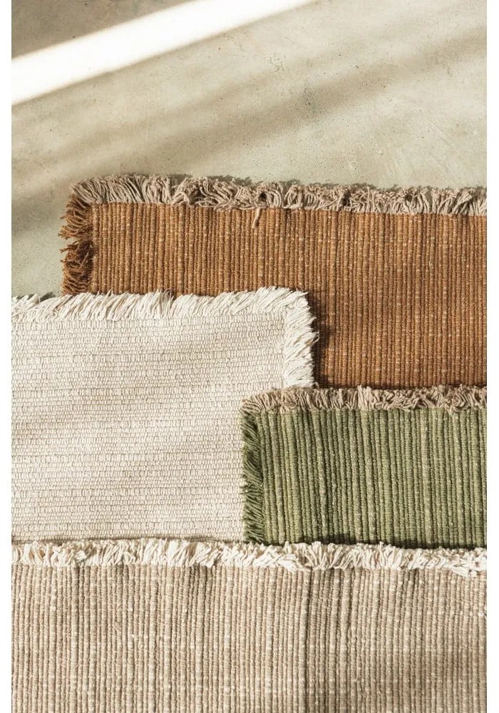 Ръчно изработен памучен килим в цвят каки 140x200 cm Handloom – Lorena Canals