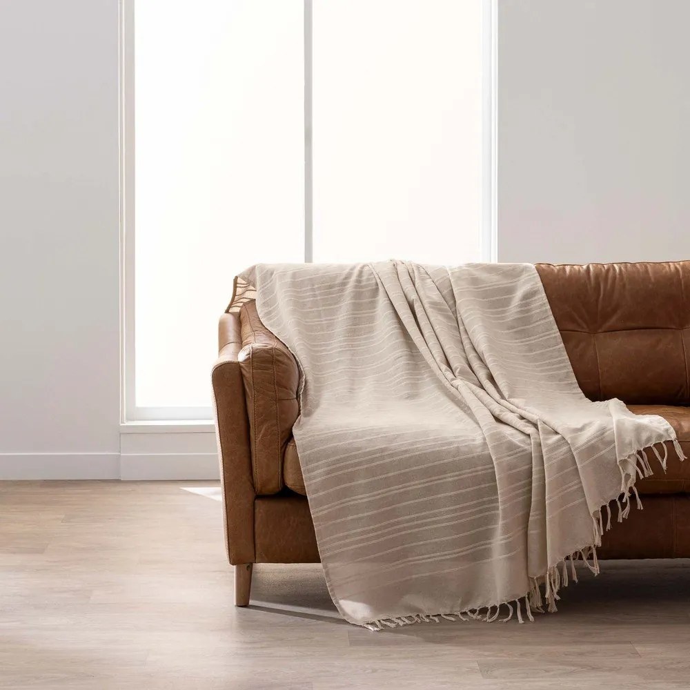 Бежово памучно покривало за легло 125x150 cm Lilia – douceur d'intérieur