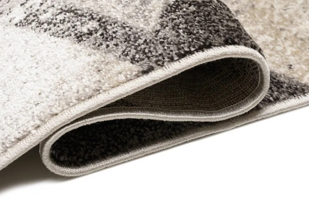 Универсален модерен килим с геометрична шарка в кафяви нюанси Ширина: 120 см | Дължина: 170 см