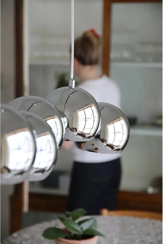 Метално висящо осветително тяло в сребрист цвят с метален абажур Cupolo – Markslöjd