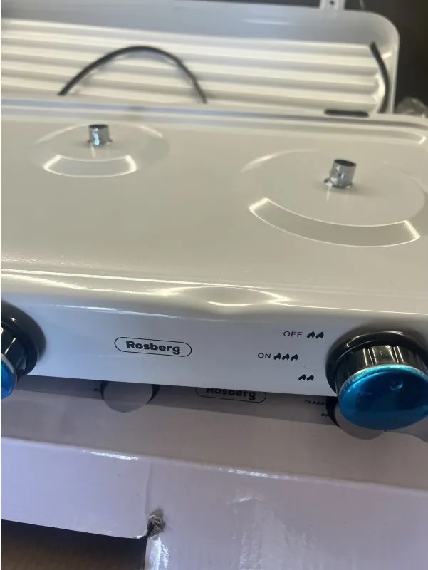 Втора ръка: Троен газов котлон с капак Rosberg R51454D3, 2x2.2kWh 1x1kWh, 30 mbar, Въглеродна стомана, Бял