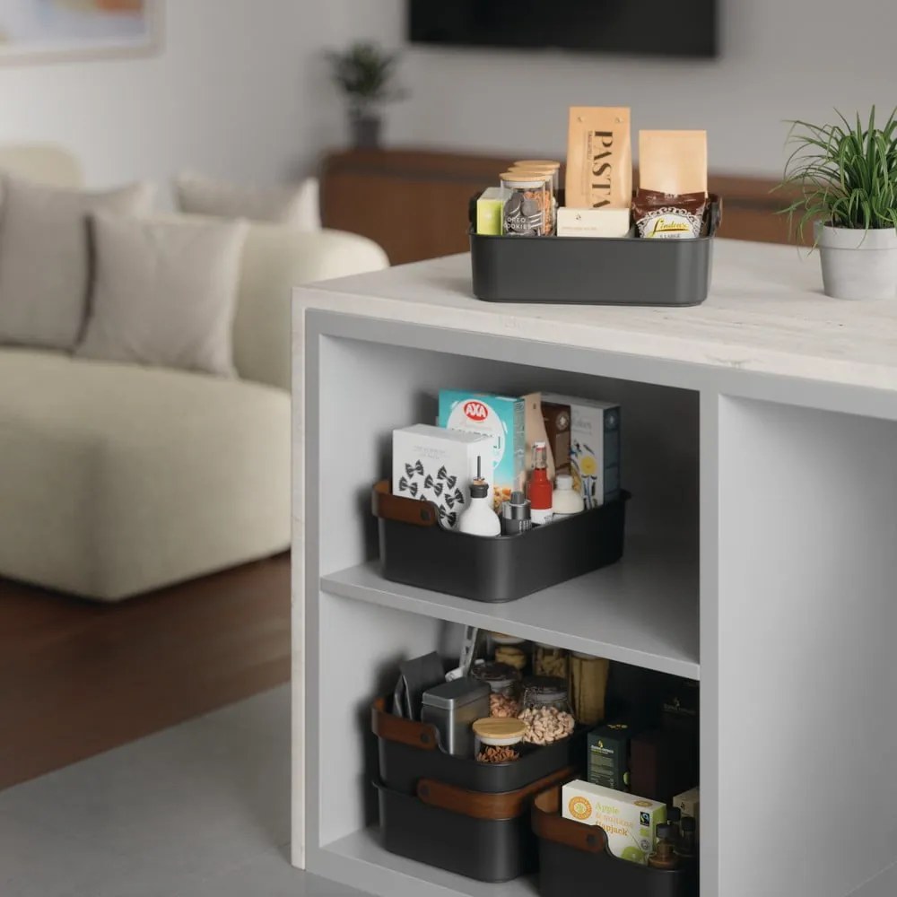 Черен органайзер за баня от рециклирана пластмаса Bellwood – Umbra