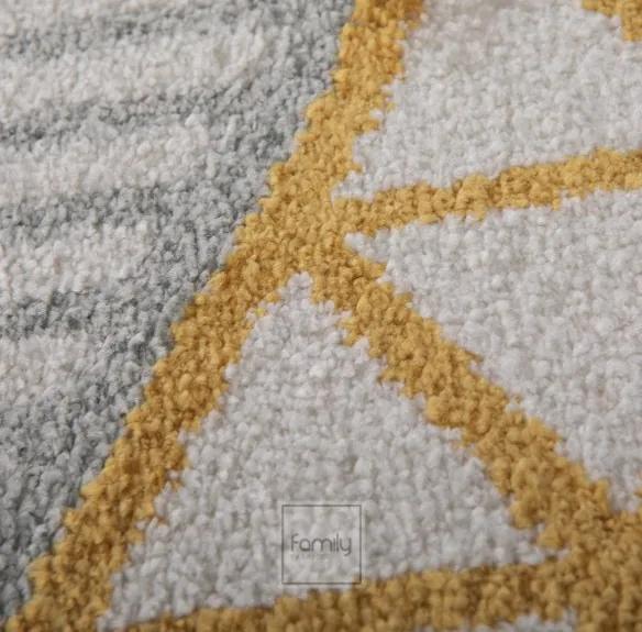 Цветен килим с геометрични шарки Ширина: 120 см | Дължина: 160 см