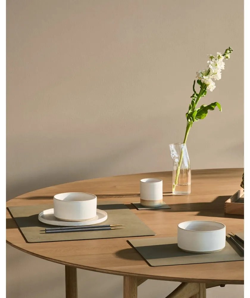 Подложка за хранене от еко кожа 35x45 cm Square L Nupo – LIND DNA