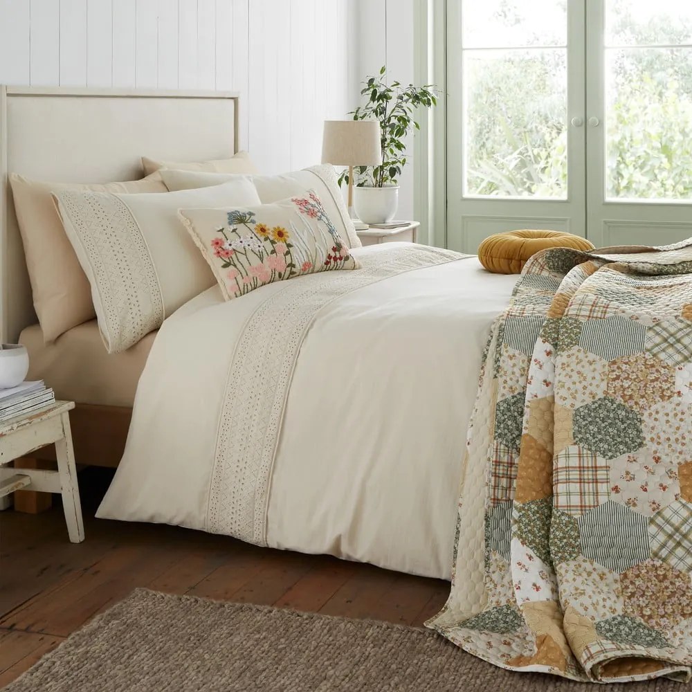 Кремаво единично спално бельо 135x200 cm Broderie Anglaise – Catherine Lansfield