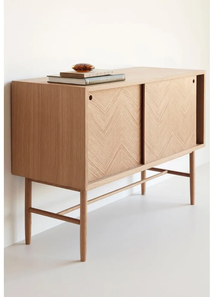 Дъбов скрин в рибена кост, височина 70 cm - Hübsch