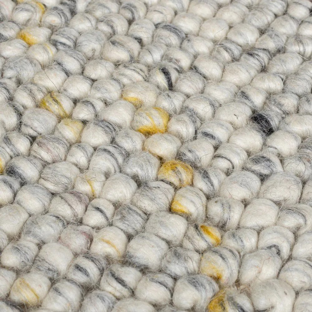 Кремав ръчно изработен килим със смес от вълна 160x230 cm Minerals – Flair Rugs