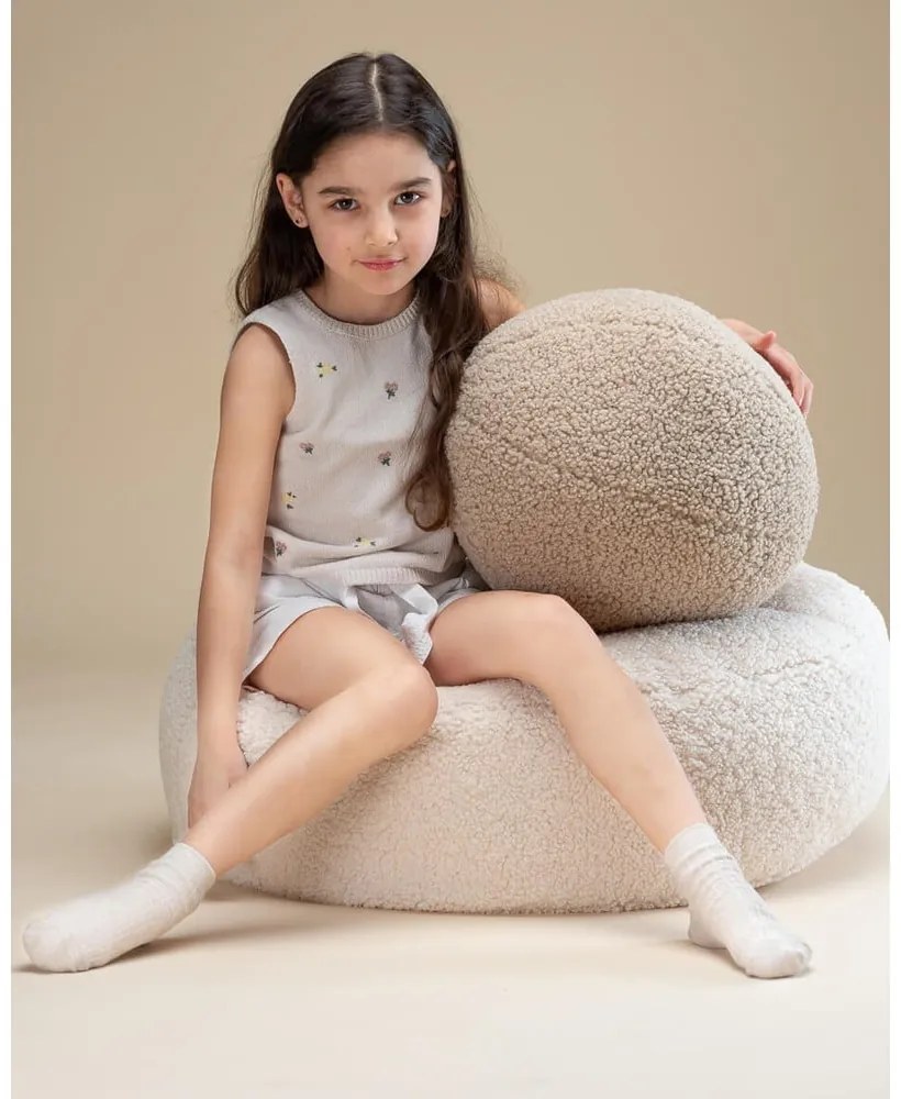 Кремав детски пуф от букле Round – Wigiwama