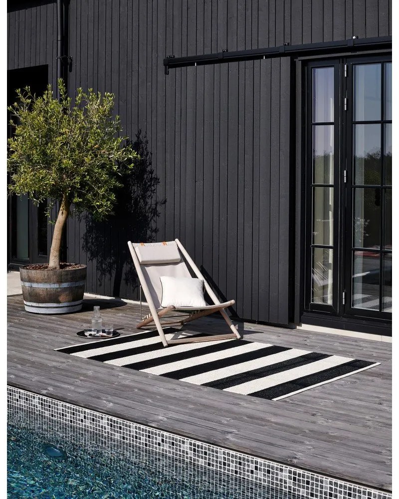 Черно-бял килим за открито и закрито 140x180 cm Bob Black Vanilla – Pappelina