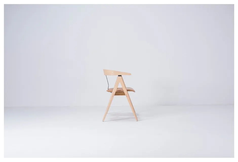 Пейка от дъбово дърво с кожена седалка Ava - Gazzda