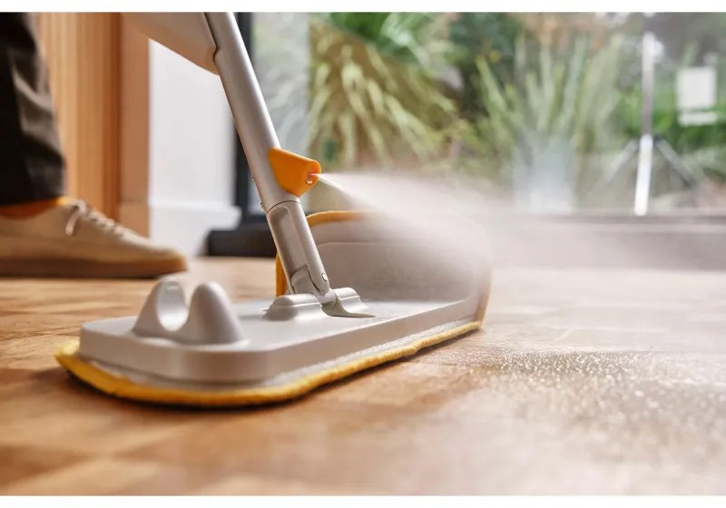 Моп със спрей Joseph Joseph CleanTech 65004, 145 см, Гъба за упорити петна, Стенна скоба, Сив